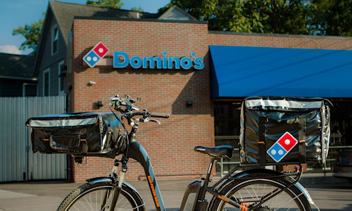 dominos e bike